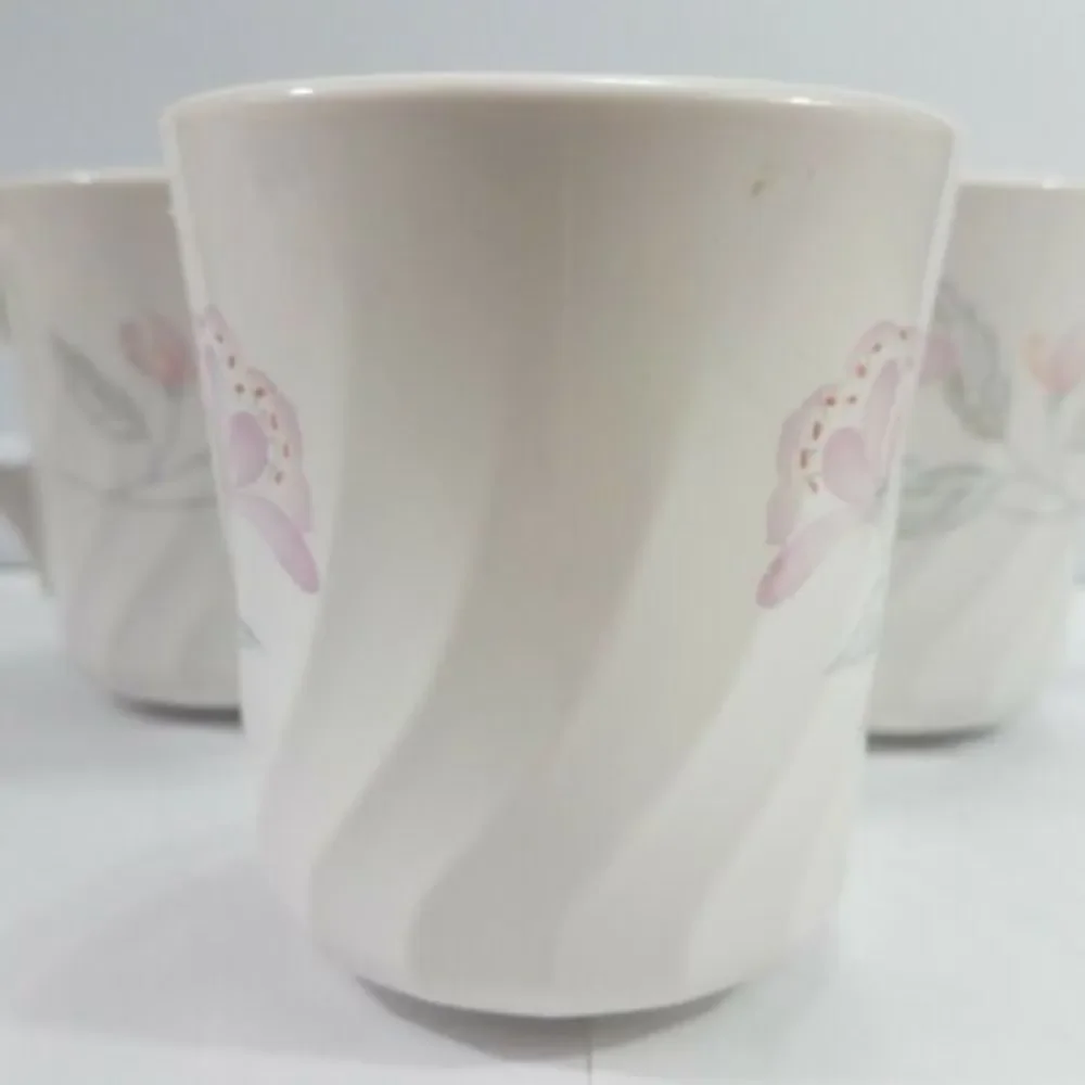 Corning Ware Mugs Coffee Tea Cups Made In USA Set Of 3 EUC Excellent Used Condit